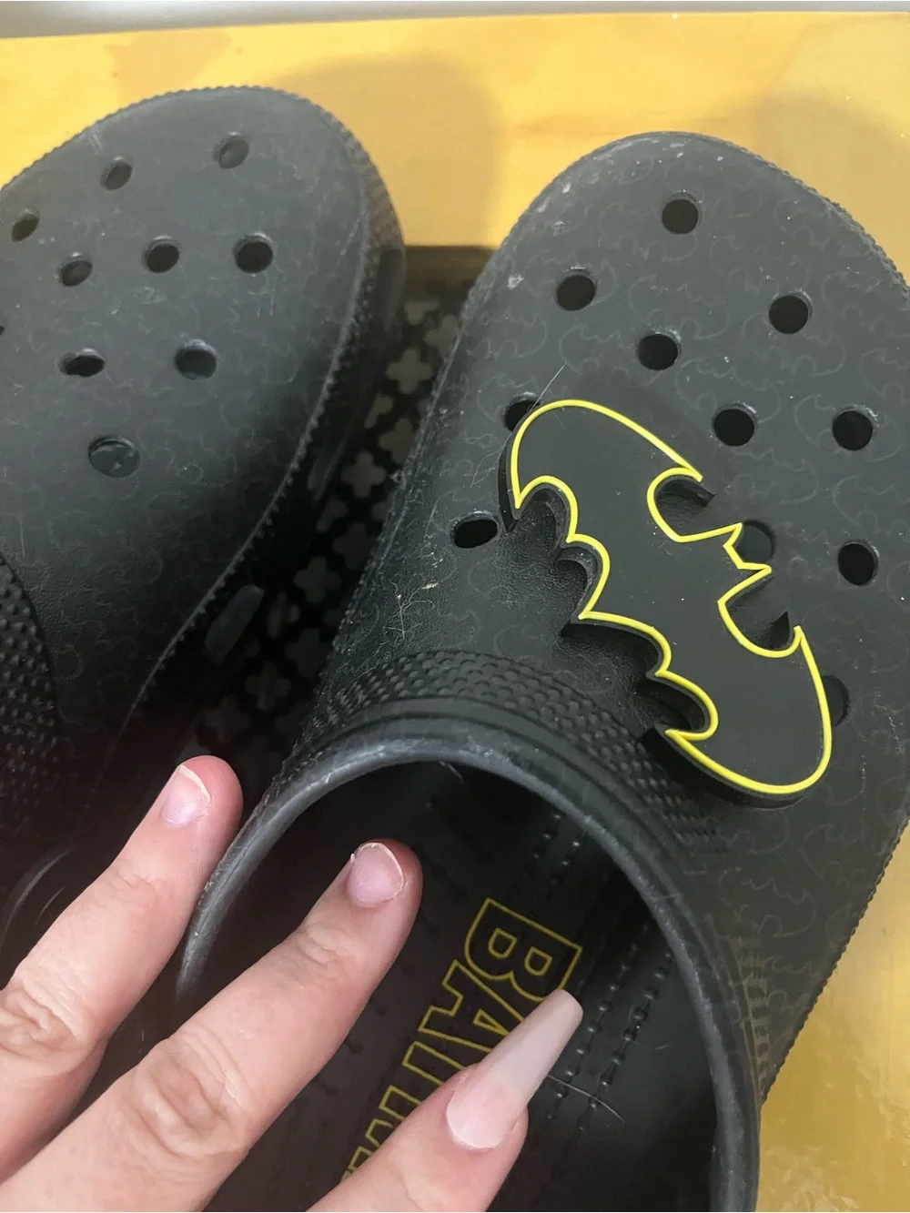 CROCS Black Kids Clog with Yellow Batman Jibbitz